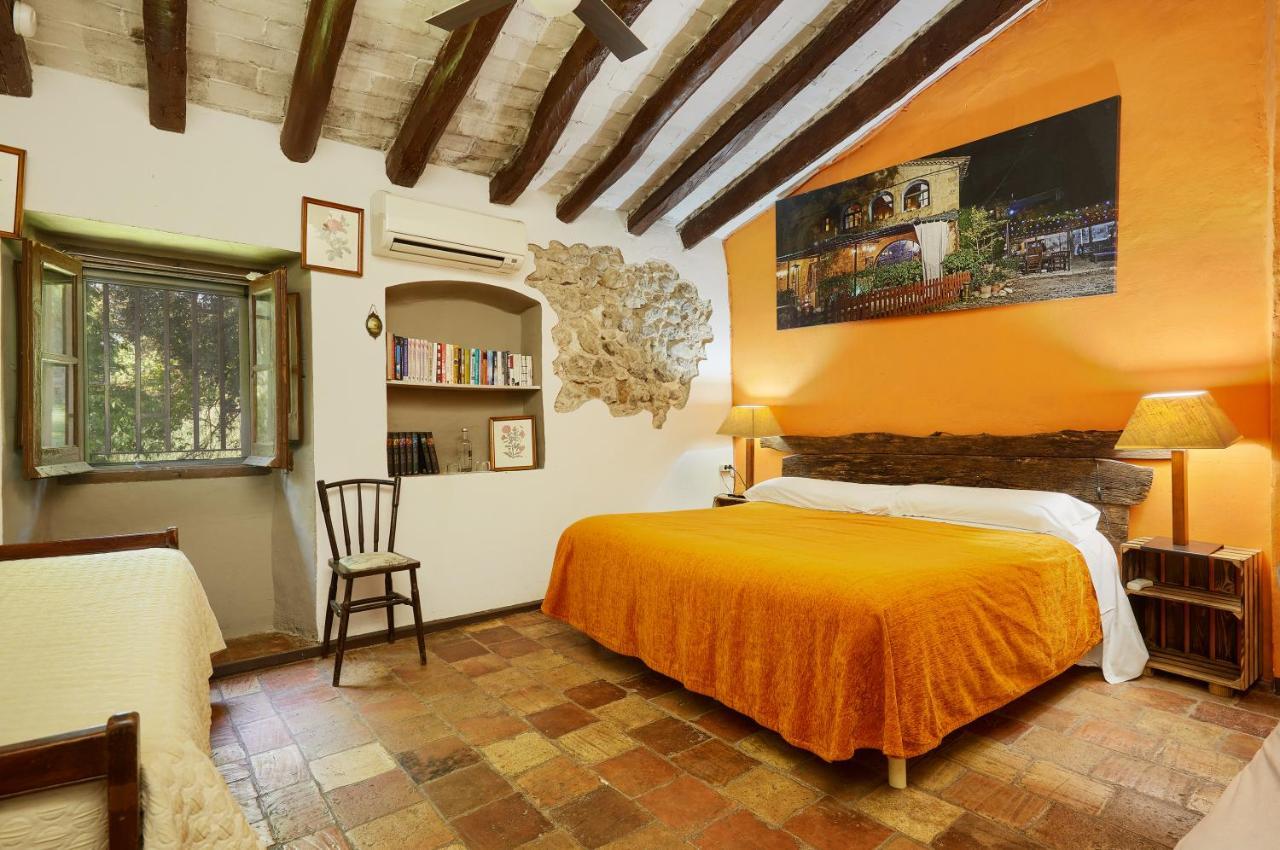 Bed and Breakfast Mas Torrencito pet friendly Parets de Ampurdá Esterno foto