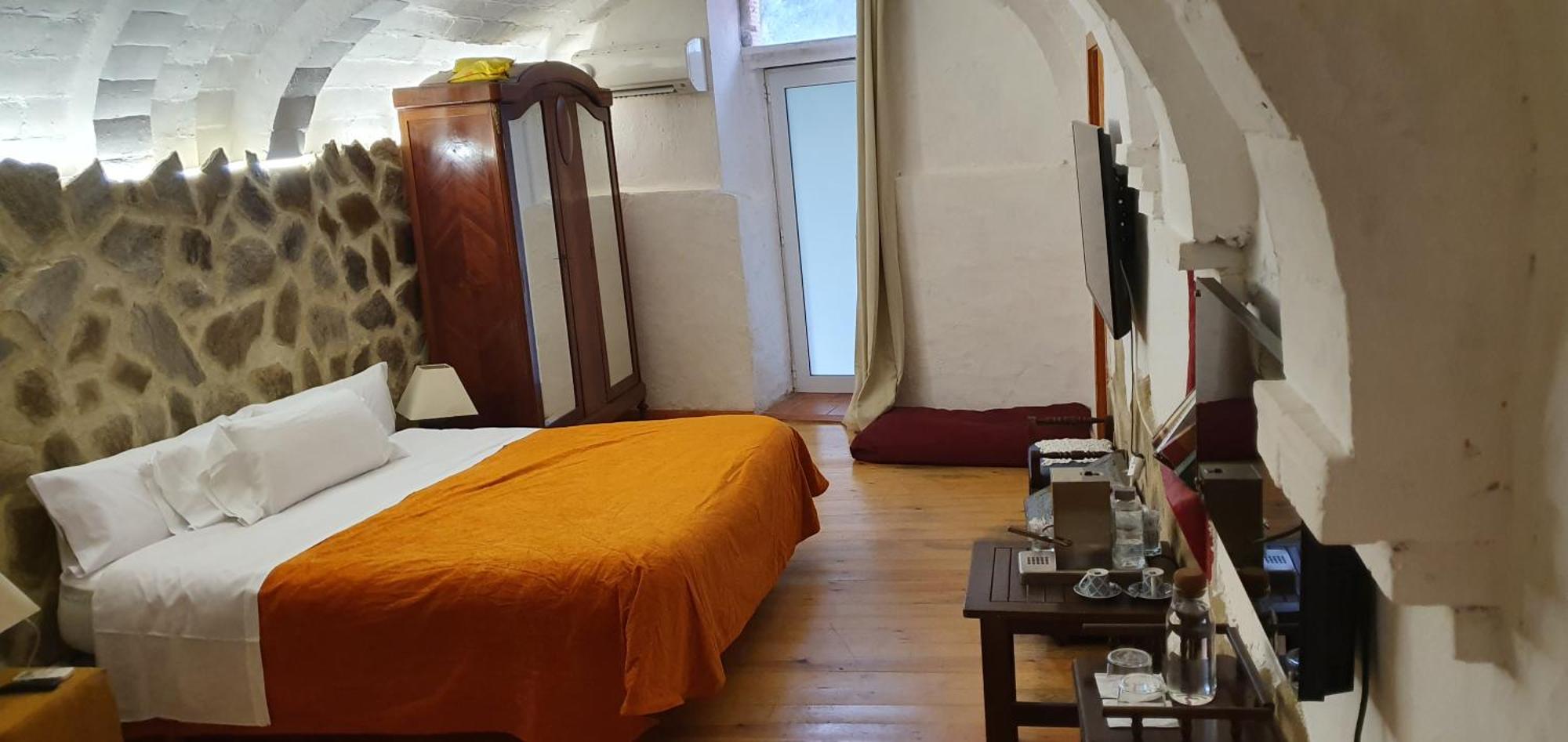 Bed and Breakfast Mas Torrencito pet friendly Parets de Ampurdá Esterno foto