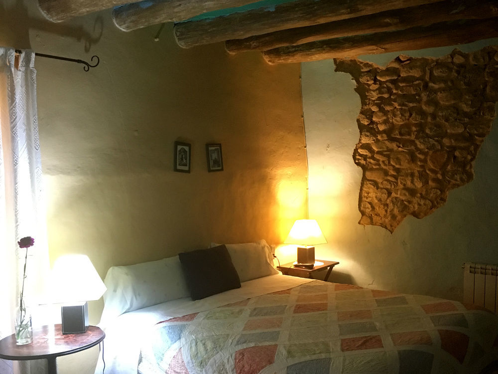 Bed and Breakfast Mas Torrencito pet friendly Parets de Ampurdá Esterno foto